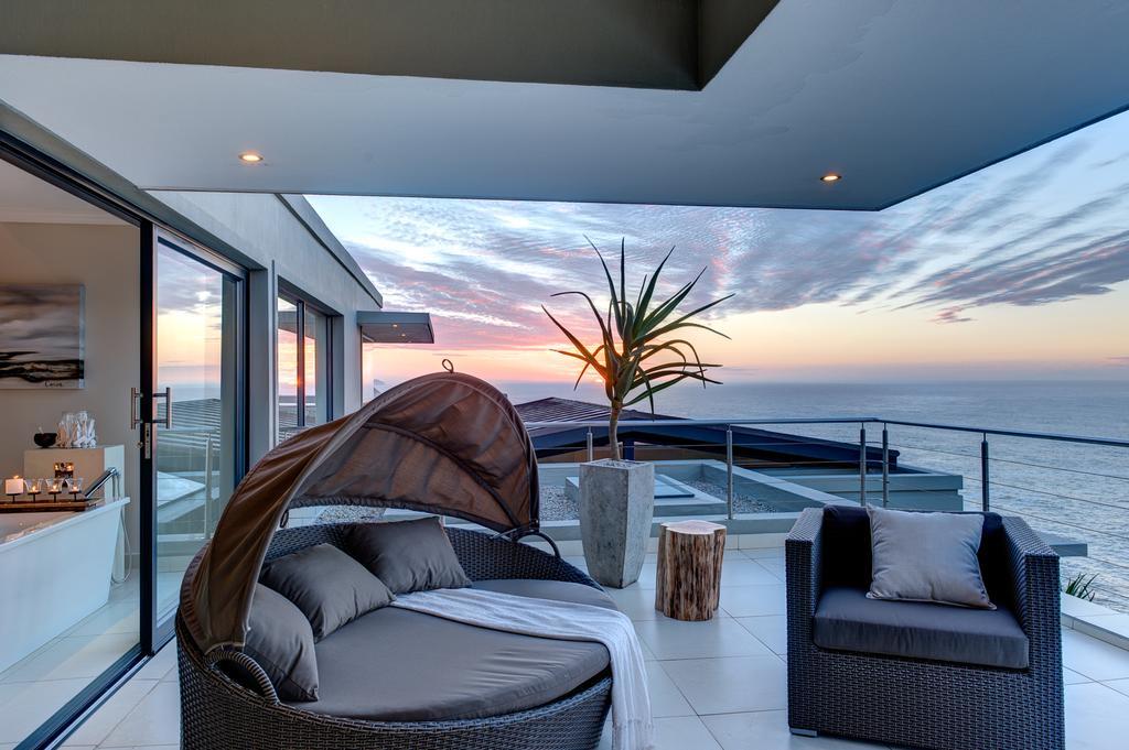 Retreat On Cliff Bed & Breakfast Knysna Exterior photo